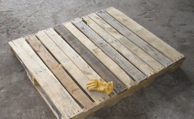 Costruire un tavolino basso con un pallet 1347 0 Un tavolino basso con un pallet